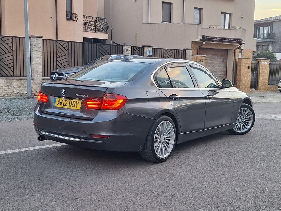 Bmw 320d 184cp /Modern Line/ VOLAN DREAPTA/ FARA VARIANTE