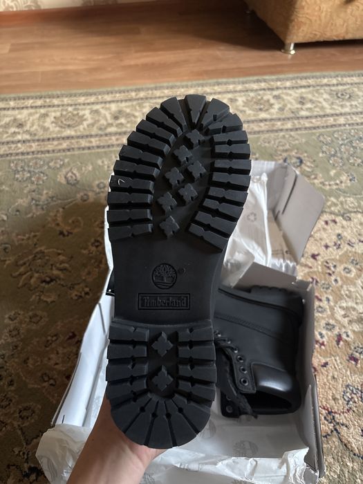 Продается зимний обувь 41 размер