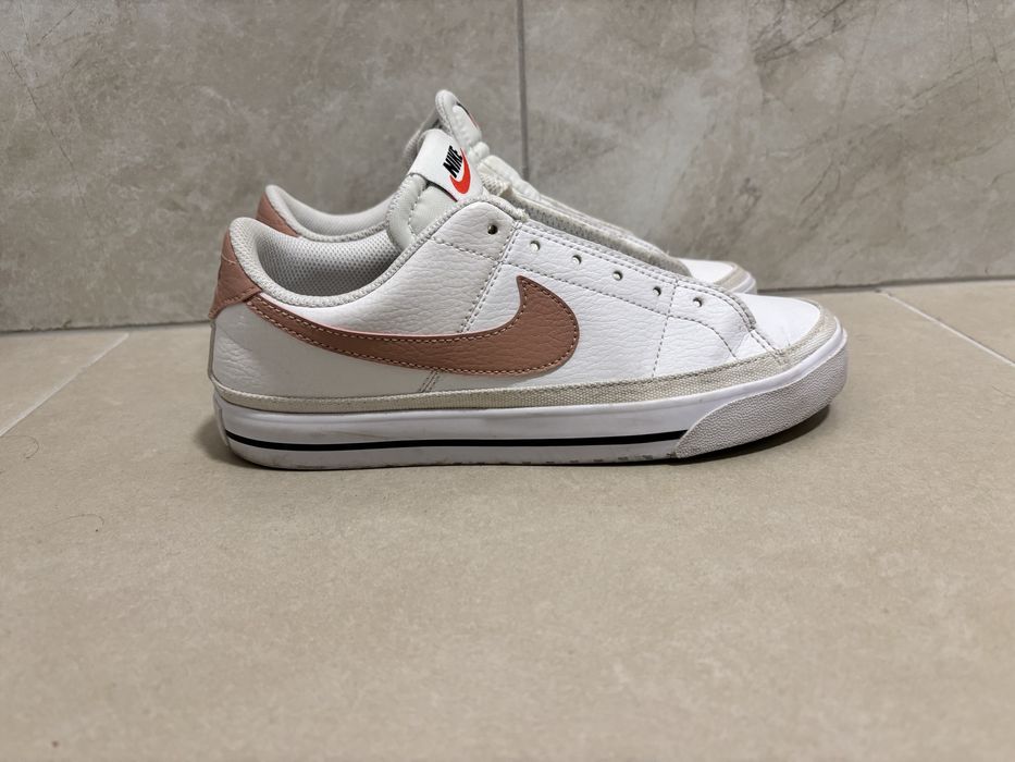 Adidasi nike court 38