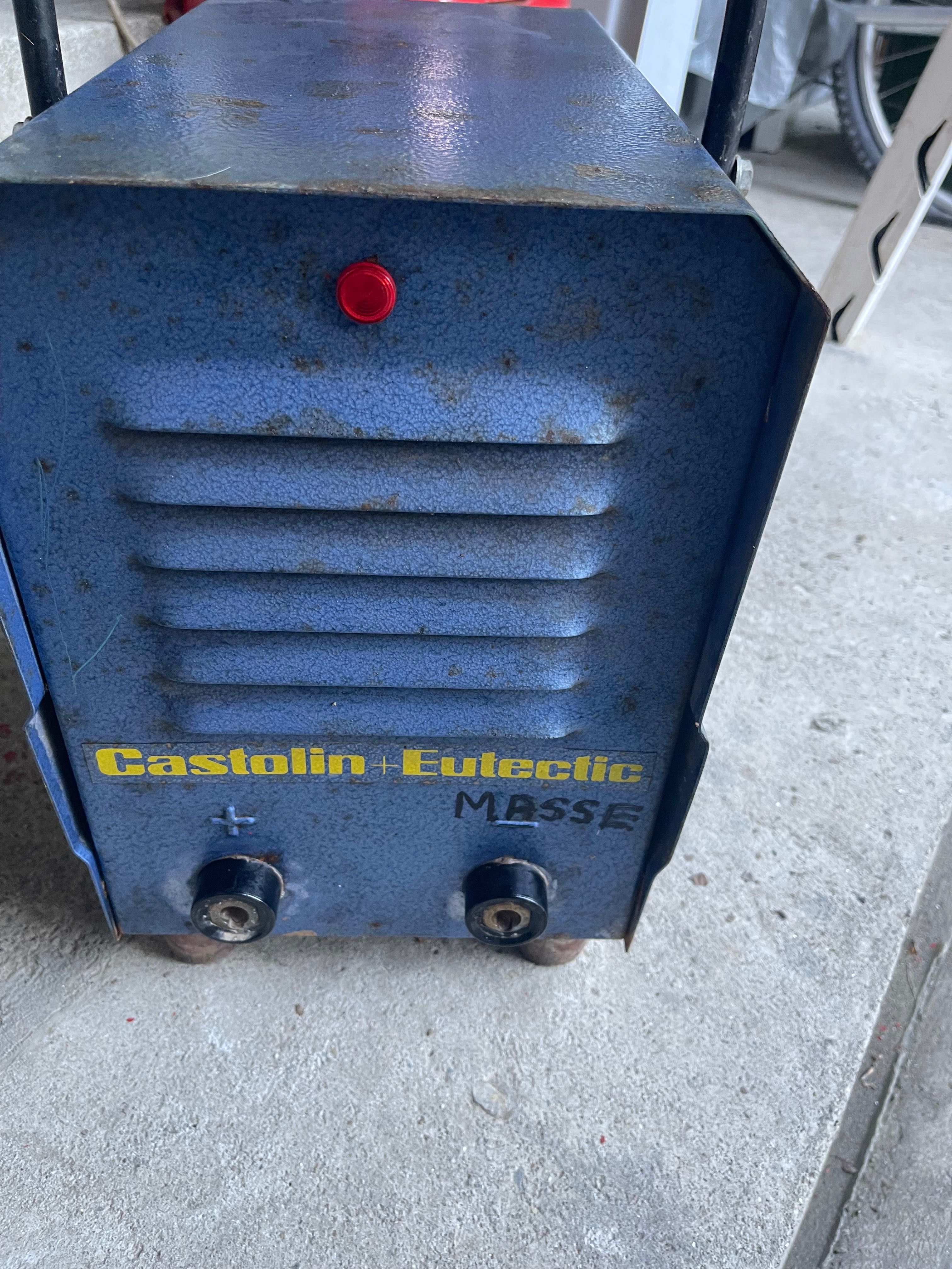 Redresor de sudură Castolin + Eutectic, modelul DYNERGIC 2000 !!