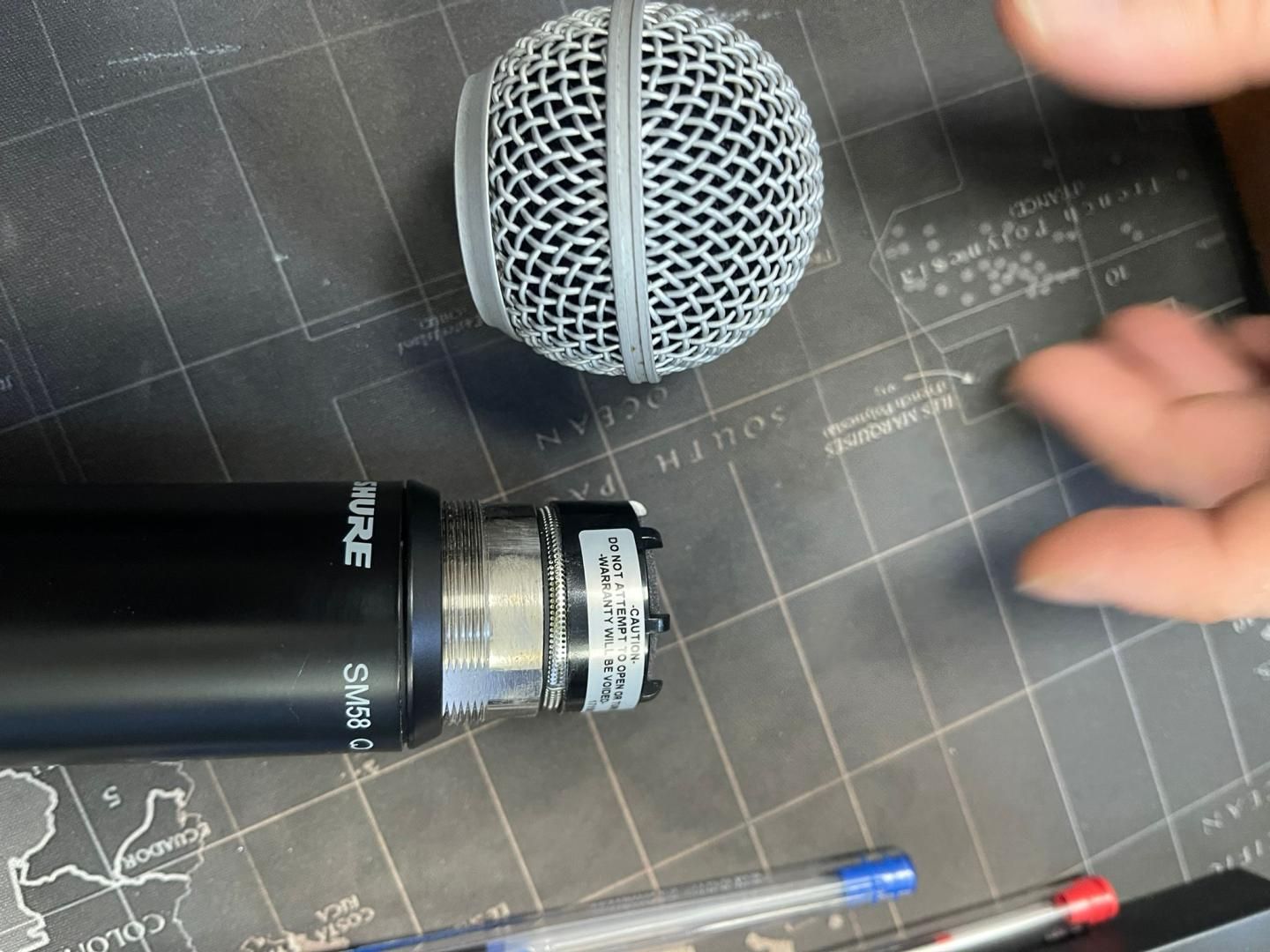 Sistem wireless Shure BLX4/ M17 cu microfon de mana SM58 -A-