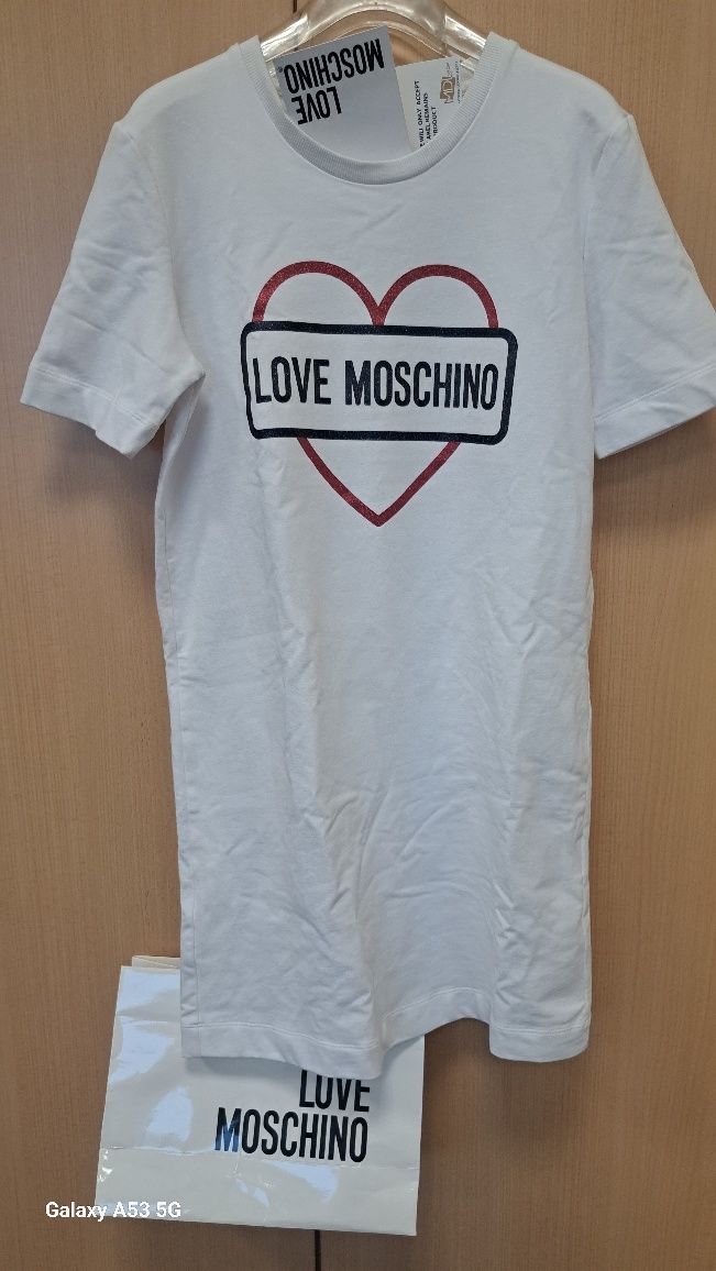 Рокля Love Moschino