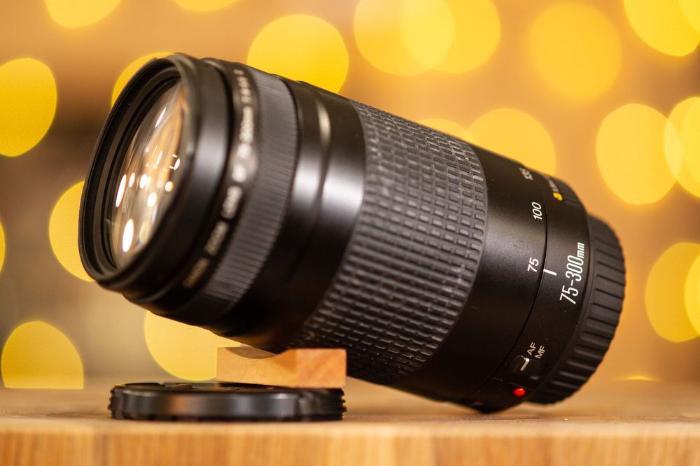 Canon 75-300mm f/4-5.6 II EF обектив Канон #1/3