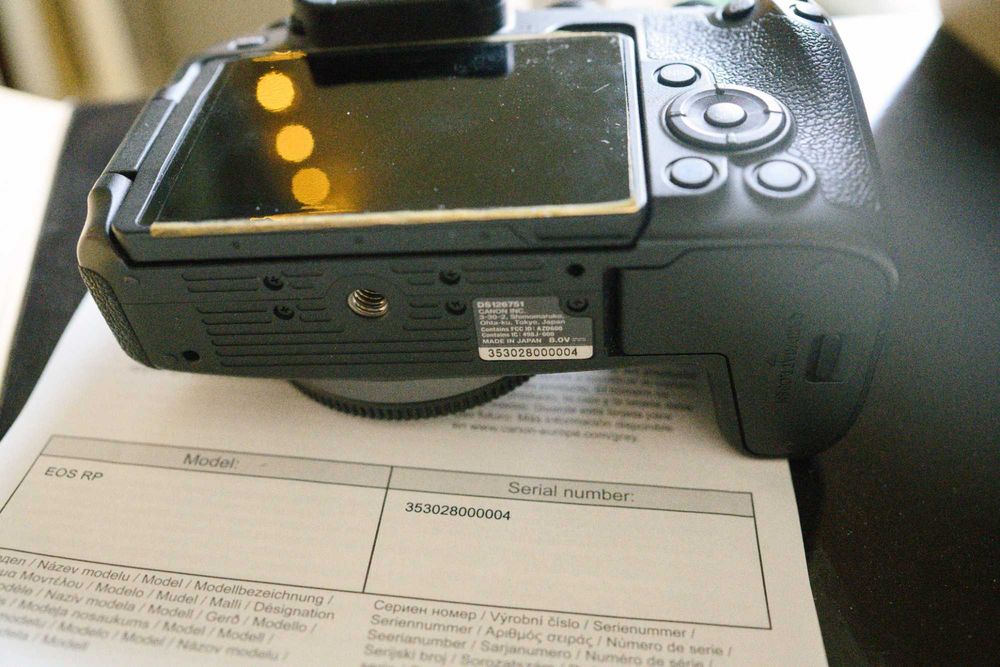Canon RP,Body, Obiective, Adaptor, Blitz, Baterii, 2Încărcătoare