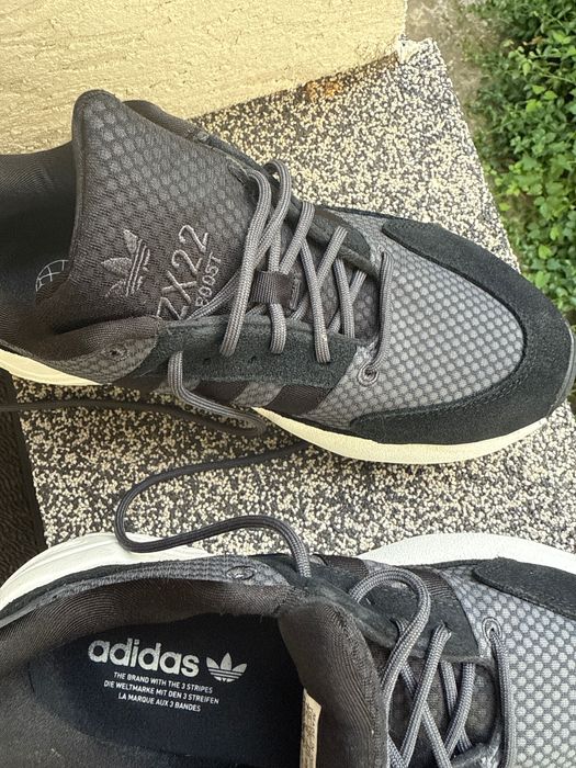 Дамски обувки adidas