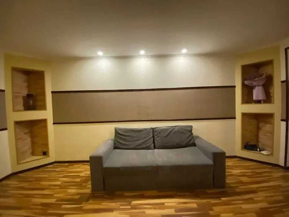 Продается квартира 2 комнатная на Кадышева 66 тысяч с ремонтом