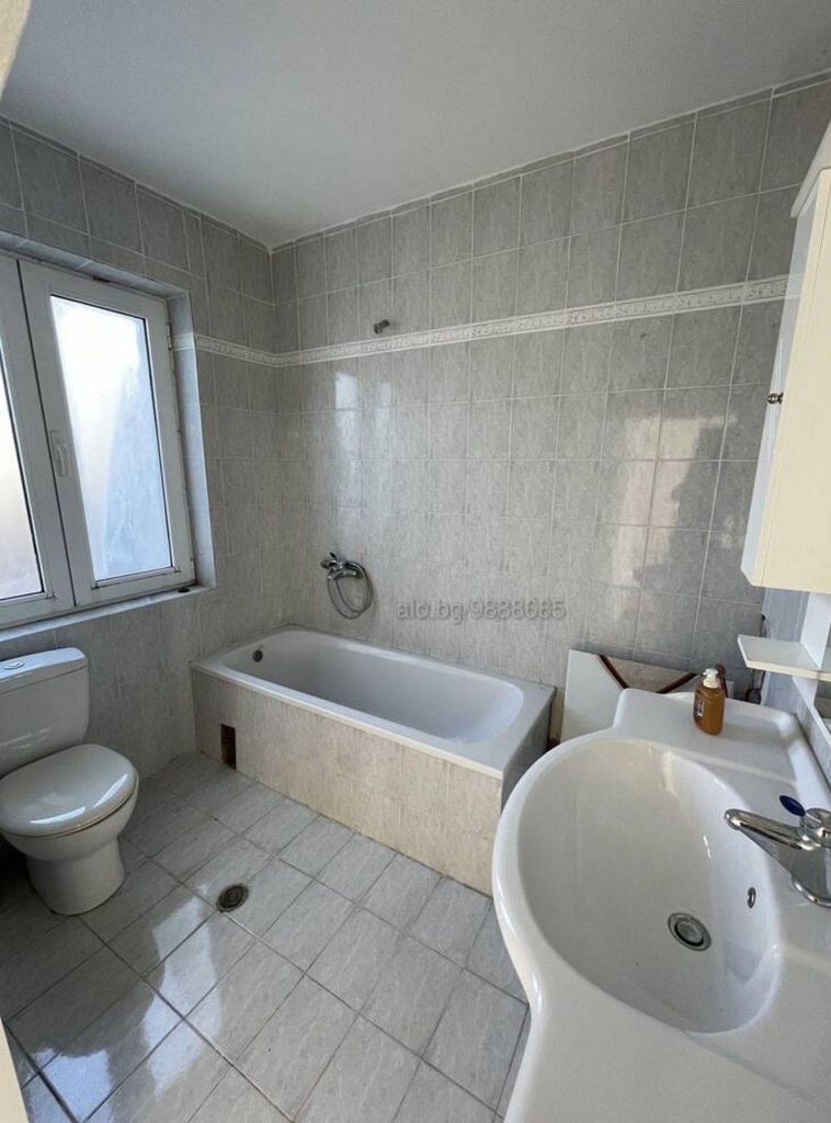 Продава се Къща в Пловдив, Старият град - 130 кв.м за 524 €/кв.м - Снимка #2