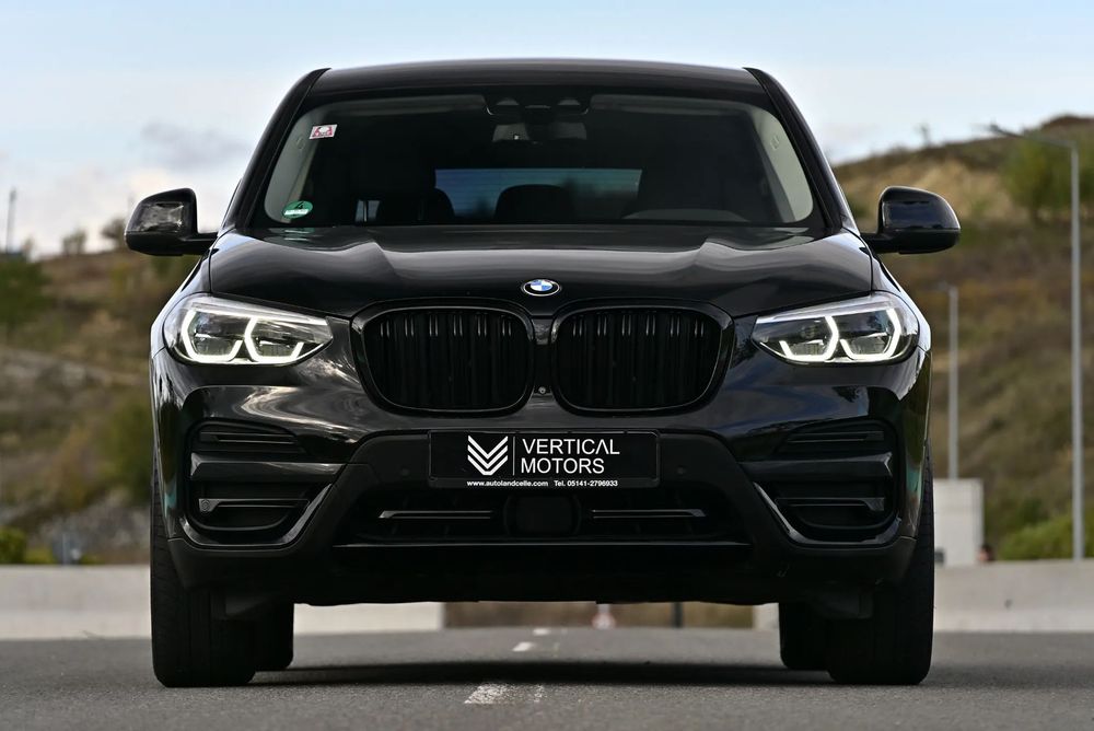 BMW X3 Finanțare/Service Nou/Garanție / Head up Display/ Linne assist/ Side