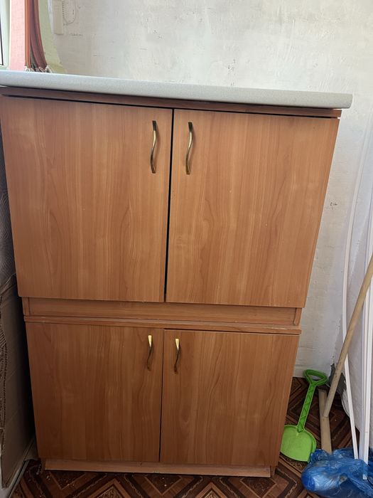 продам шкаф-тумбо 2 шт