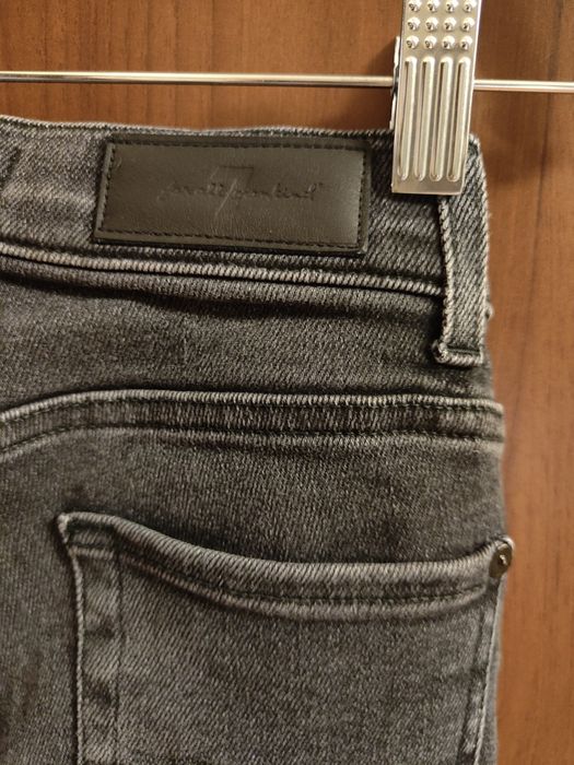 Blugi  dama 7 for all Mankind purtati o singura data