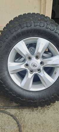 Toyota 17" диски + М/Т резина