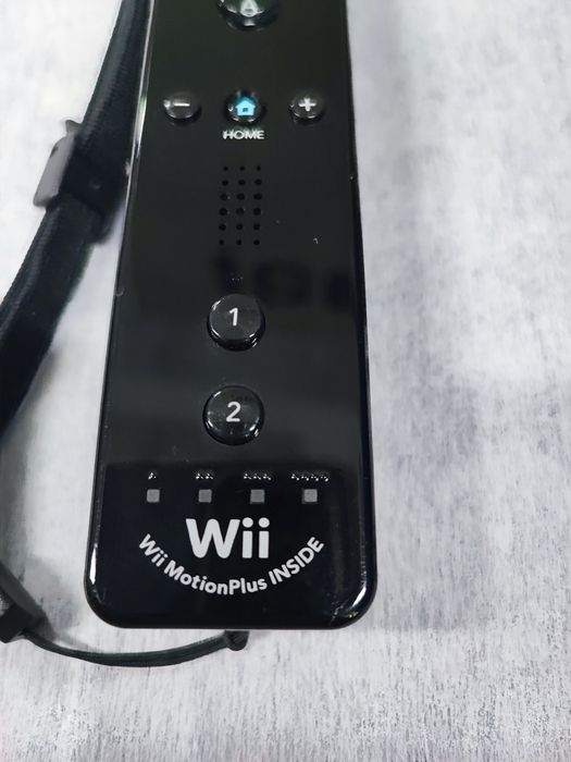 Telecomandă Wii Remote MotionPlus originală – negru