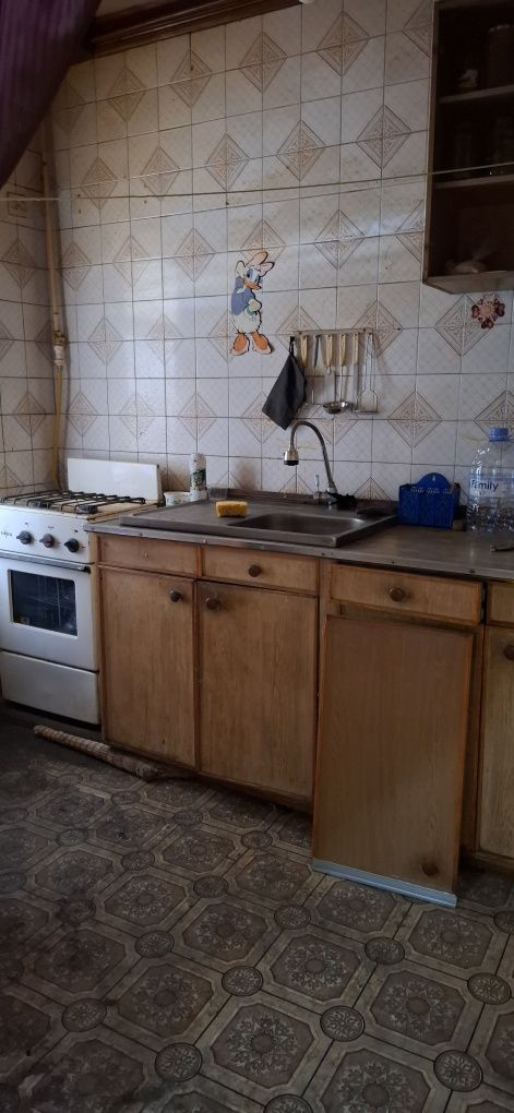 Сдаю квартиру Яшнабадский р-он Авиасозлар-Слонима 1-ком 1-этаж 4-этажн
