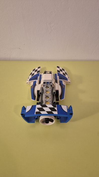 Lego Technic 42045 Hidroavion - COMPLET