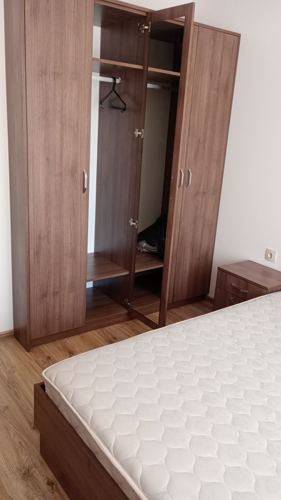Дава се под наем Двустаен апартамент в Русе, Възраждане - 70 кв.м за 357 € - Снимка #7