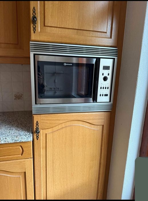 Кухня изработена от дъб