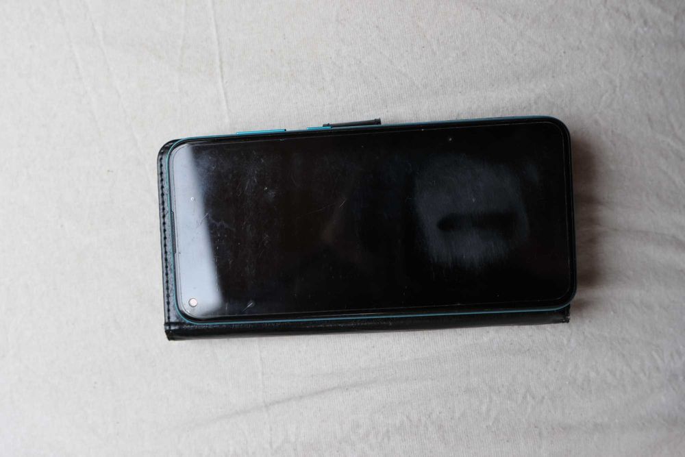 Samsung Galaxy M11 Dual-SIM 3 GB RAM + 32 GB вградена памет + слот SD