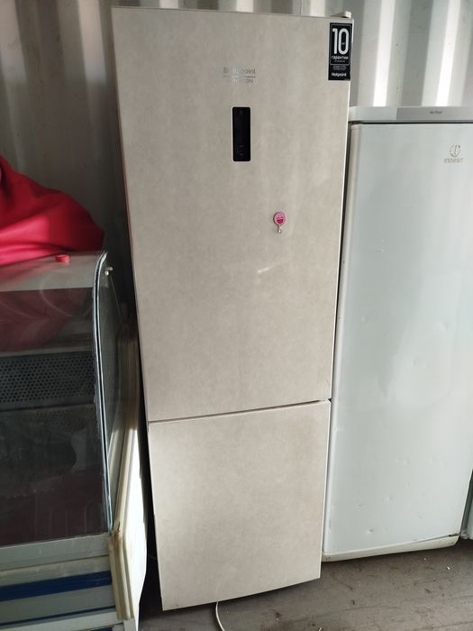 Холодильник полностью рабочий