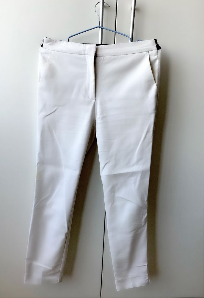 Pantaloni albi Zara