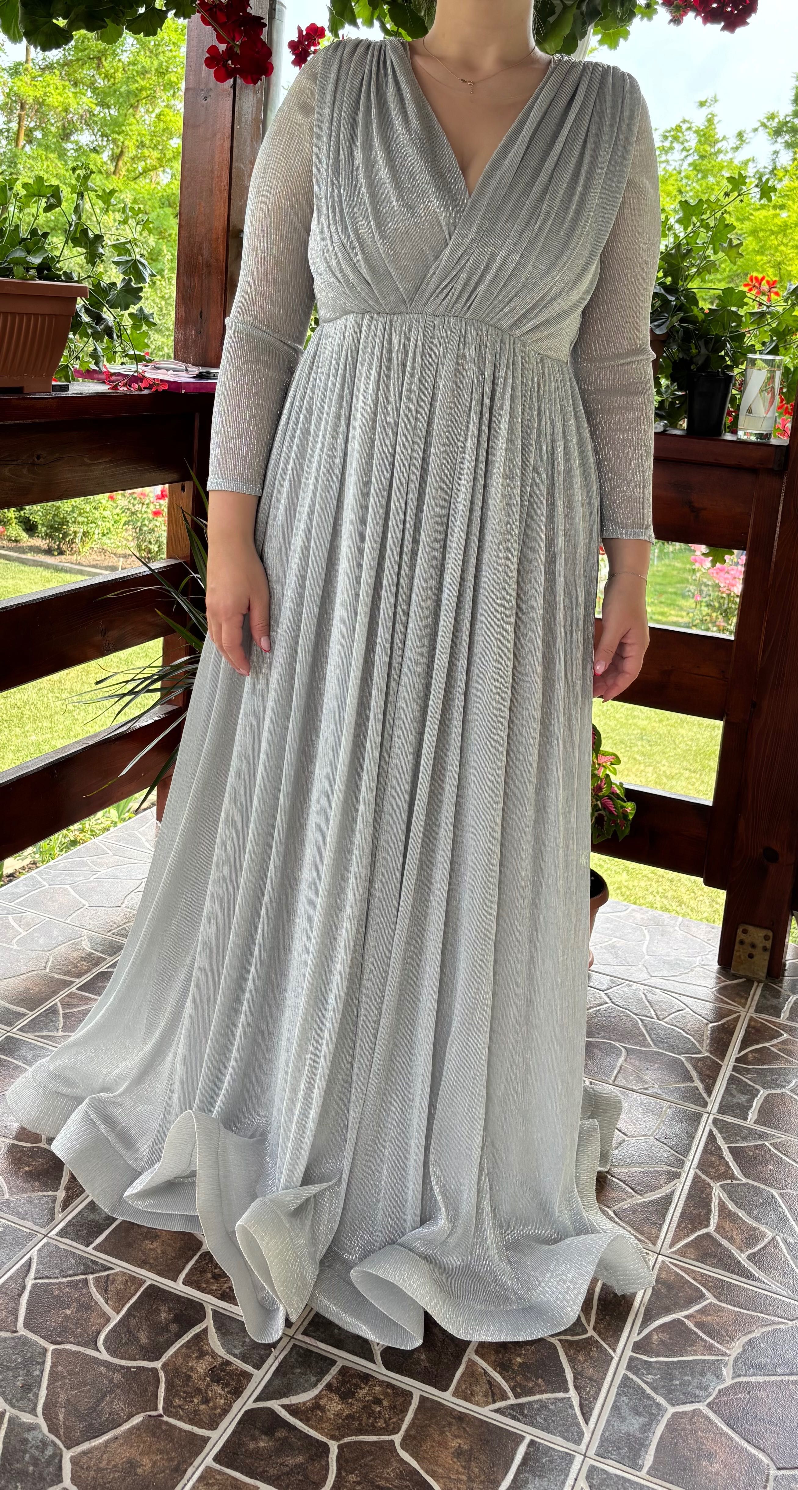Rochie eleganta argintie