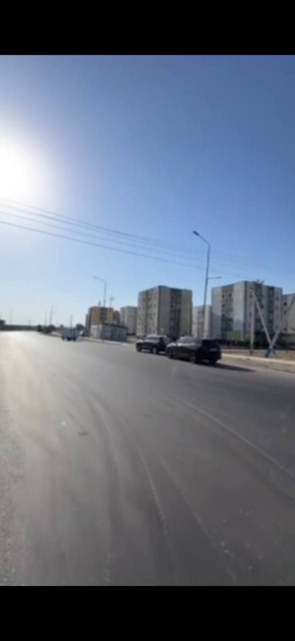 Сотилади ер майдони — Сирдарё, Янгиер (М-39 трассаси ёқасида)

Майдони
