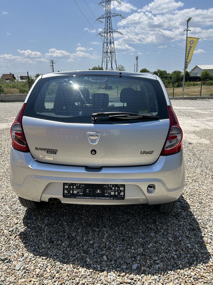 Dacia Sandero impecabila