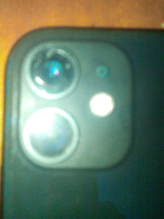 Vând Iphone 11 64 gb