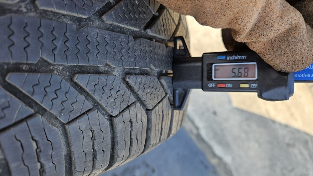 2бр гуми 175 65 14 дот 20 семперит