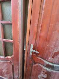 Двери межкомнатные, деревянные