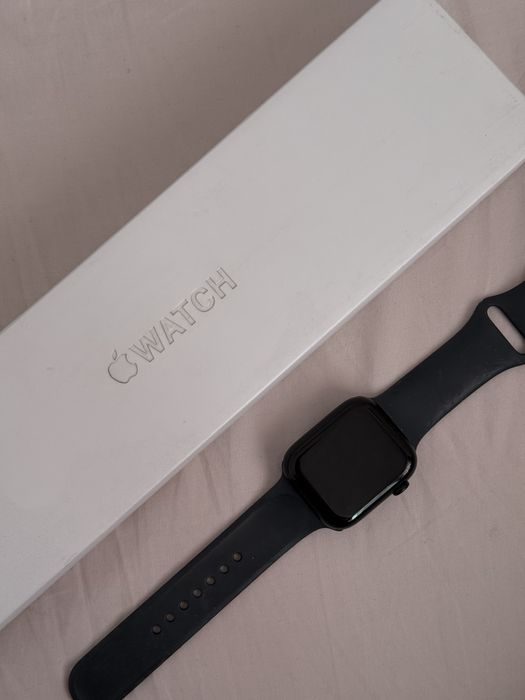 Apple watch 8 series 44mm