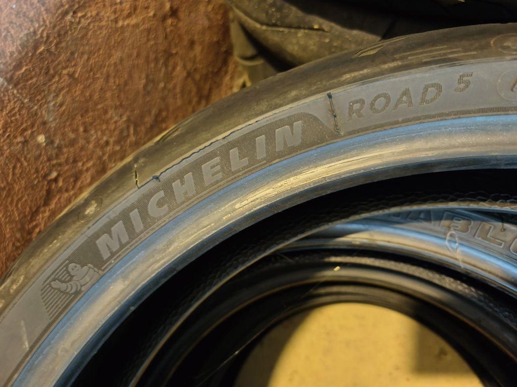 Michelin Road 5.