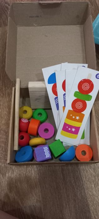 Пирамидка, развивающая игрушка