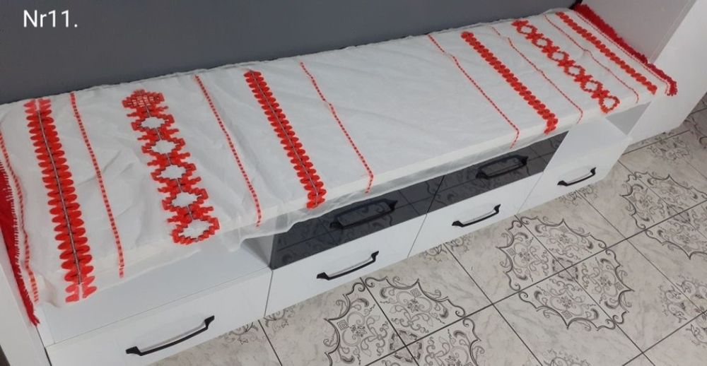 Prosoape vechi de perete. DECOR Terase, Pensiuni și altele.