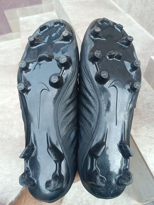 Бутонки Nike tempo