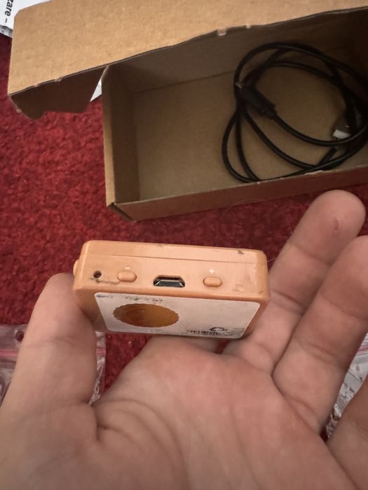 Vand japoneza cu cutie GSM si cartele