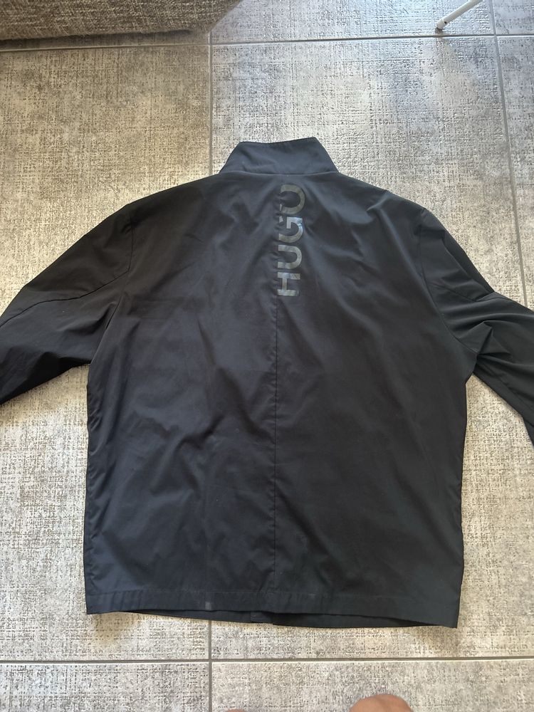 Hugo boss ветровка