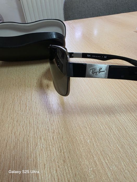 Ochelari de soare si vedere Ray Ban.