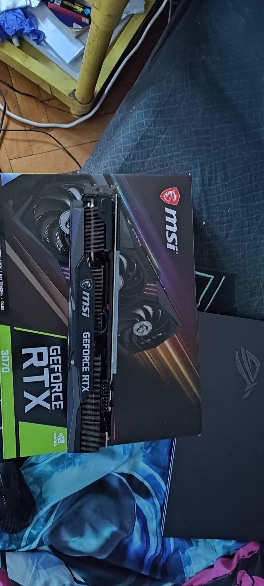 продавам RTX 3070 MSI gaming x trio