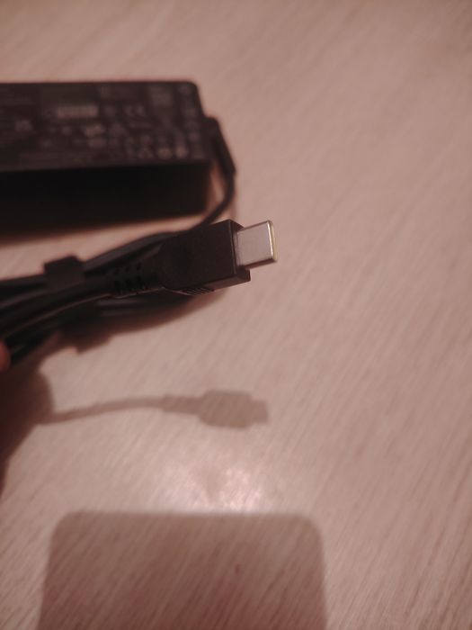 Vind încărcător de leptop Lenovo tip c