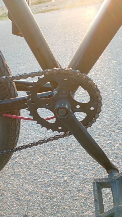 Продам 1 шатунг на велосипед состояние отличное