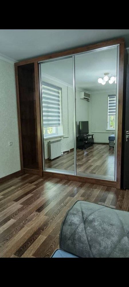 Сдается квартира Цум напротив Голубых купола 1/3/5