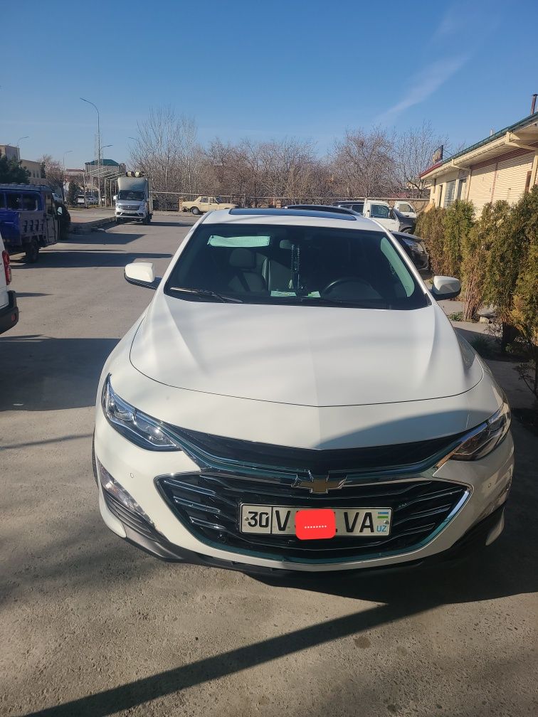 Malibu 2 Turbo premier 2021