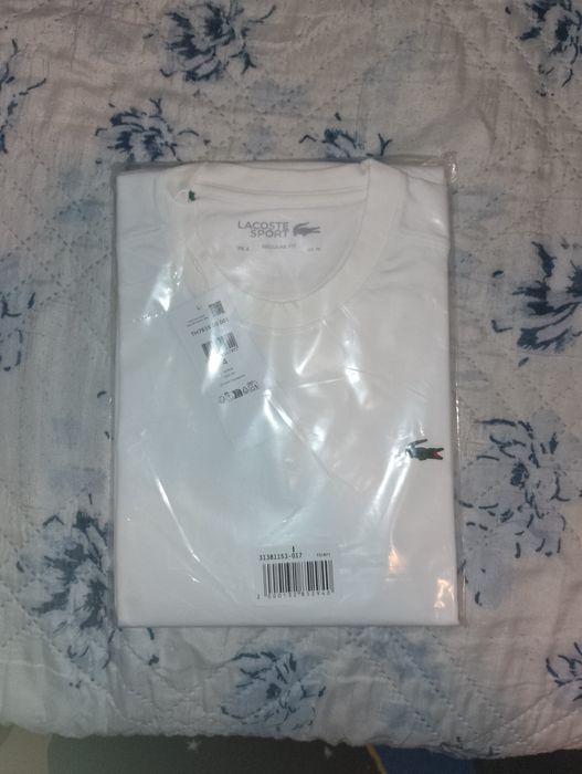 Оргинална неразопакована тениска Lacoste М размер