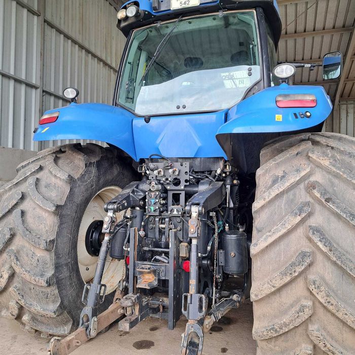 vand tractor New Holland T8.360