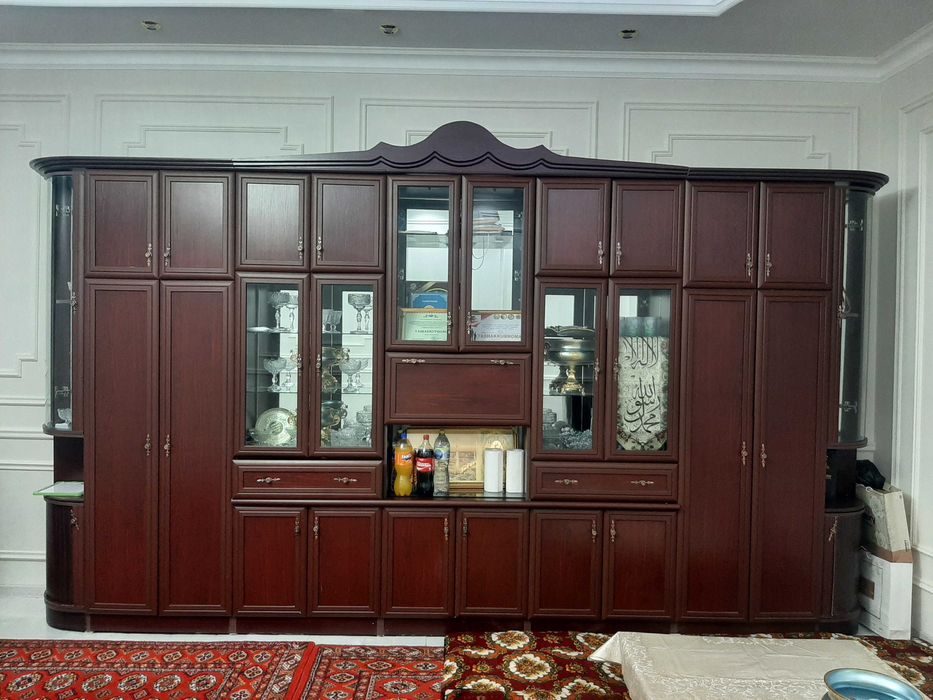 Stenka holati yaxshi. Uyda ishlatsa bo'ladi