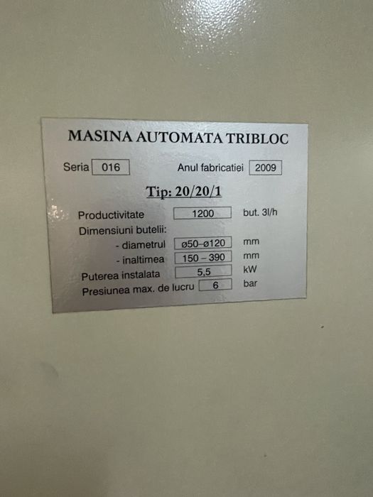 Masina de imbuteliat linie de imbuteliere