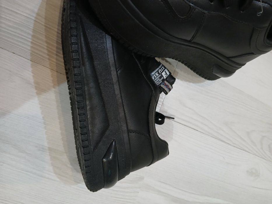 Чисто нови кецове