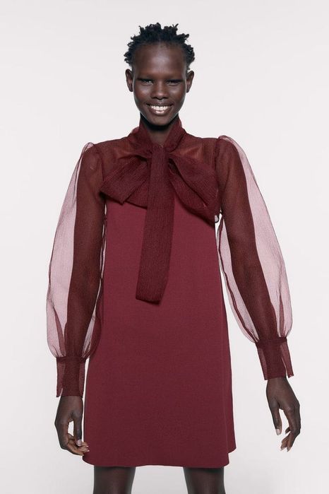 Дамски рокли на Zara