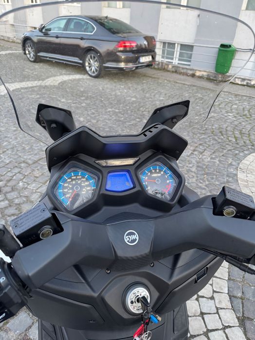 Scuter SYM Joymax Z+ 250cc