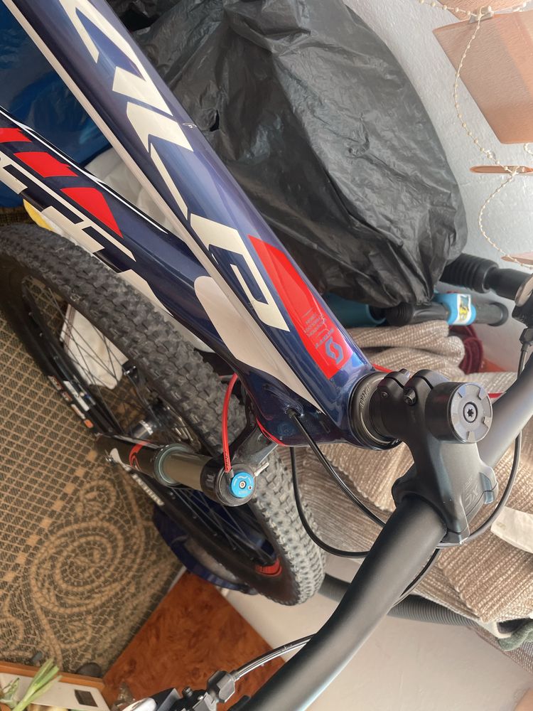 Vand bicicleta SCOTT full carbon